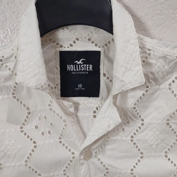 Hollister White Men's Shirt - Picture 4 of 16